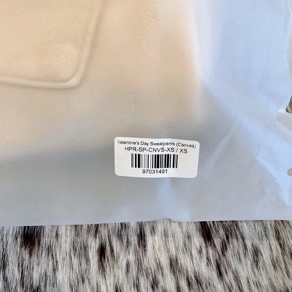 NWT Cherry LA Romance Sweatpants (Canvas) XS Hi-Performance Romance Collection - Picture 10 of 11